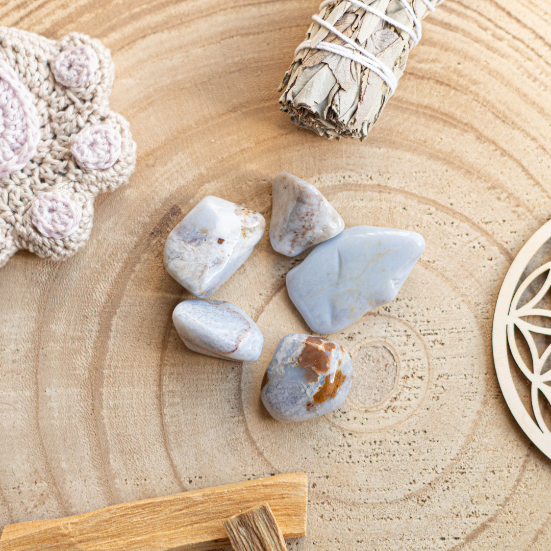 Pierre Calcédoine Bleue — Communication & sérénité