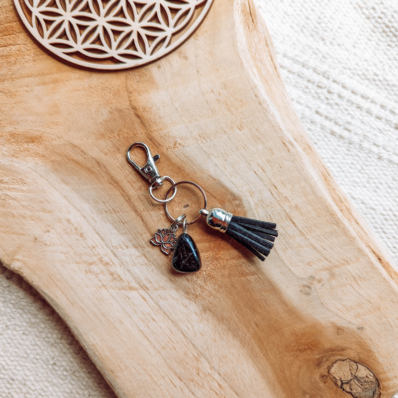 Pendentif en Tourmaline Noire — Protection & ancrage